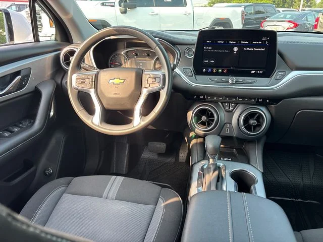 Used 2024 White Chevrolet LT image 11