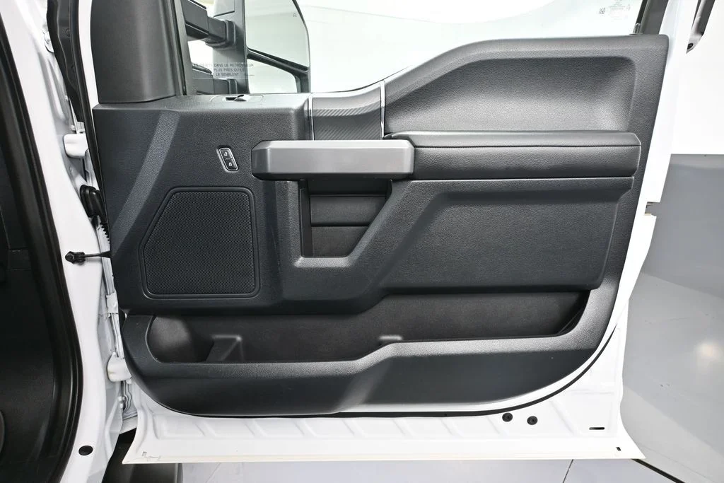 Used 2020 White Ford XLT image 47