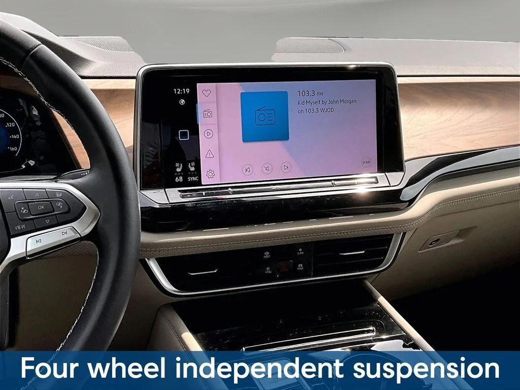 2026 Volkswagen Atlas SE w/Tech - Photo 12