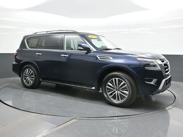 Used 2023 Blue Nissan SL image 7