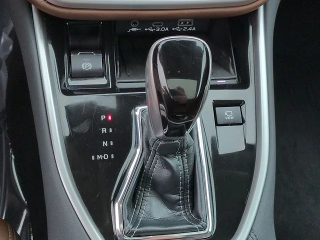 Used 2024 Black Subaru Touring XT image 27