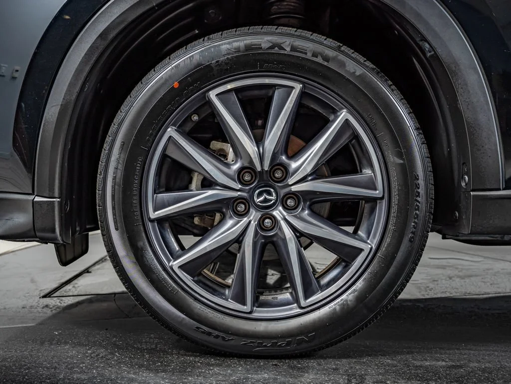 Used 2018 Jet Black Mica Mazda Grand Touring image 10