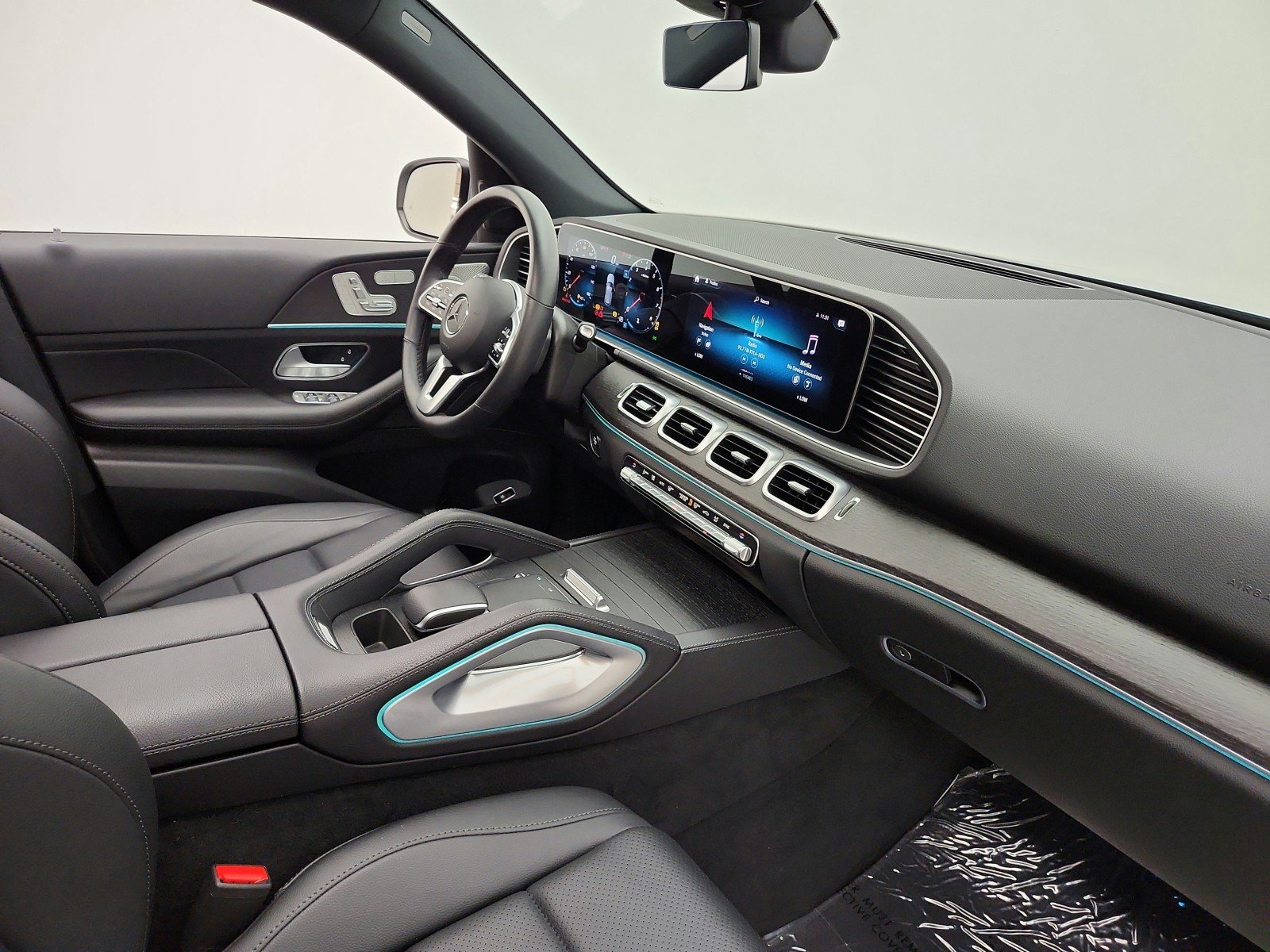 Certified Used 2022 Cirrus Silver Metallic Mercedes-Benz GLE 350 SUV image 22