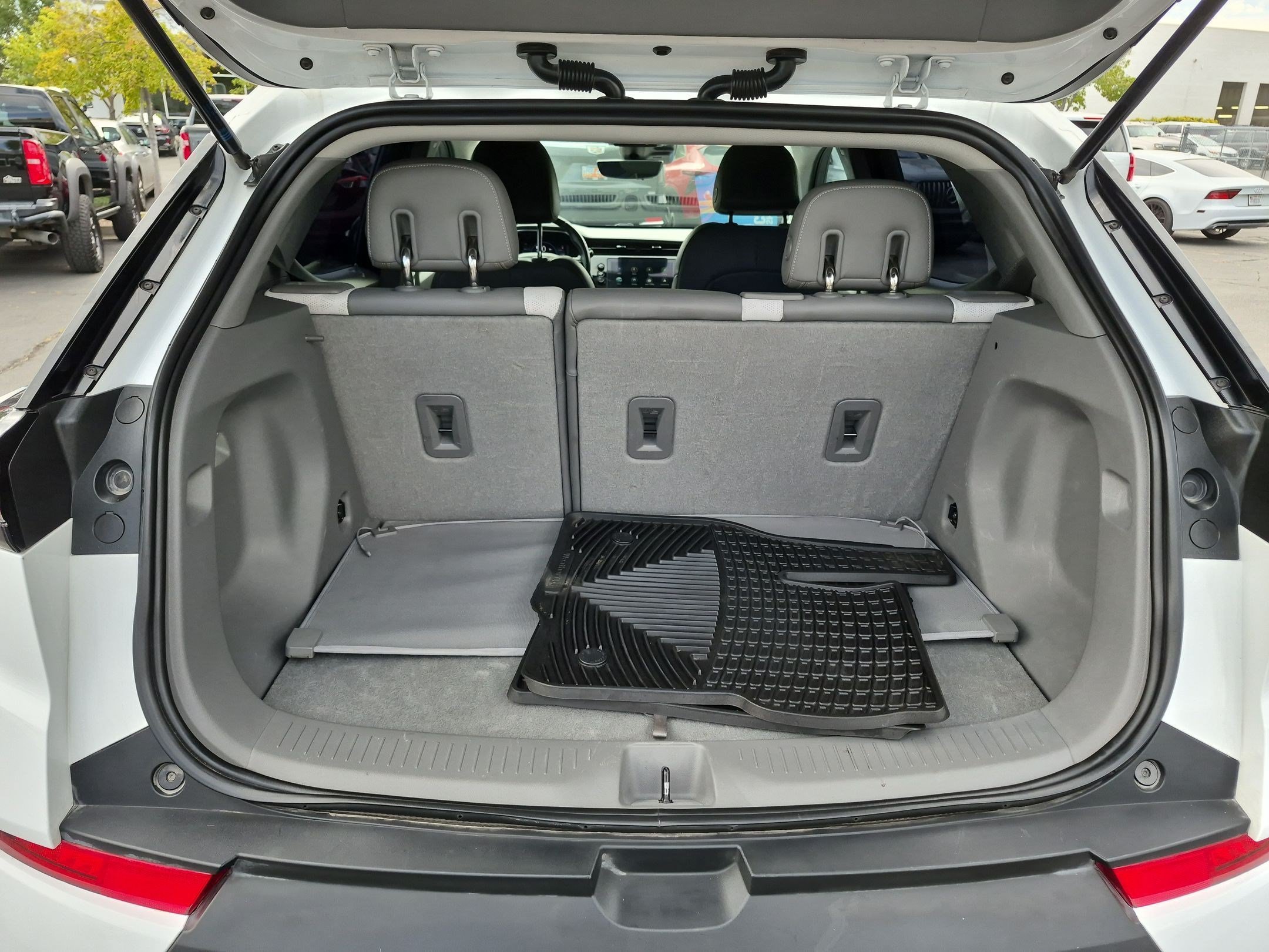 2023 Chevrolet Bolt EUV Premier - Photo 31