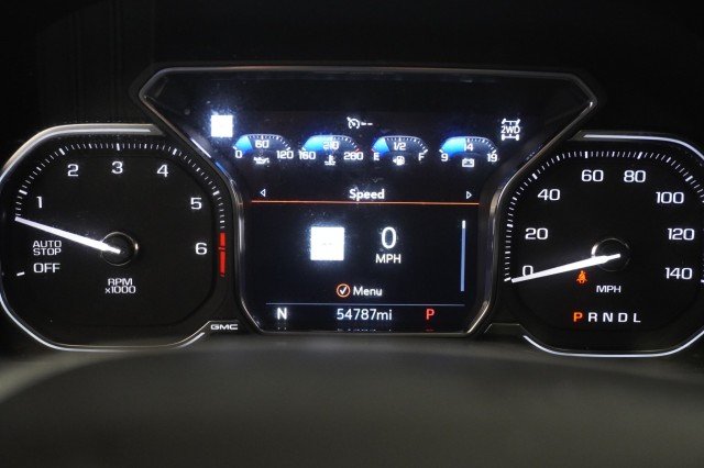 Used 2021 BLACK GMC AT4 image 28