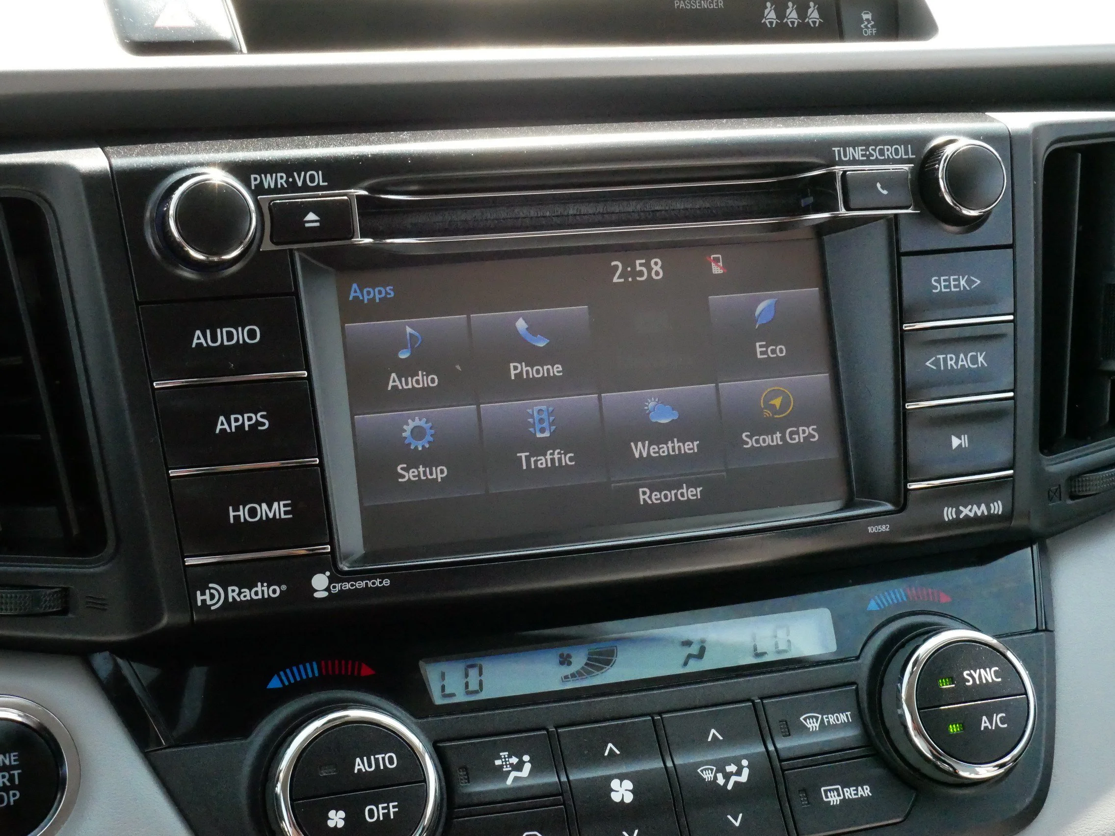 Used 2018 Ruby Flare Pearl Toyota XLE image 22