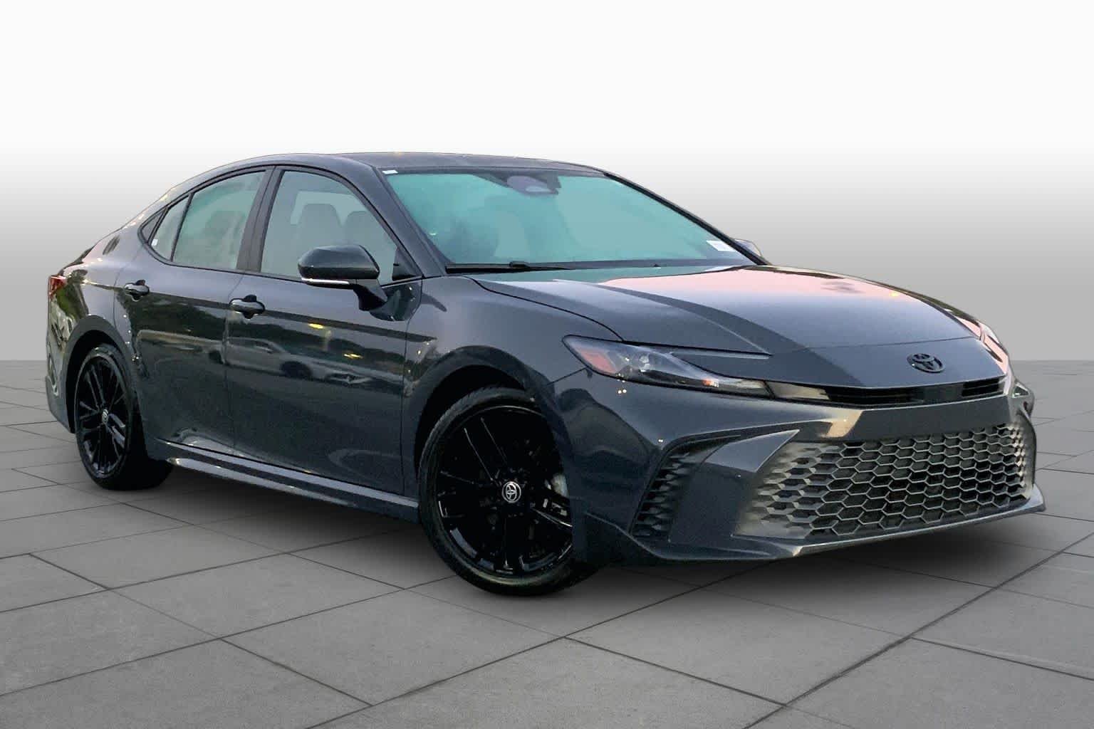 Used 2025 Underground Toyota SE image 3