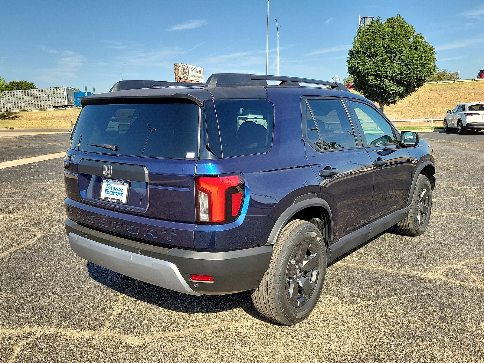 New 2026 Obsidian Blue Pearl Honda RTL image 10