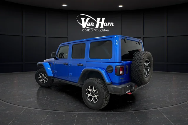 Used 2022 Blue Pearl Jeep Unlimited Rubicon image 3