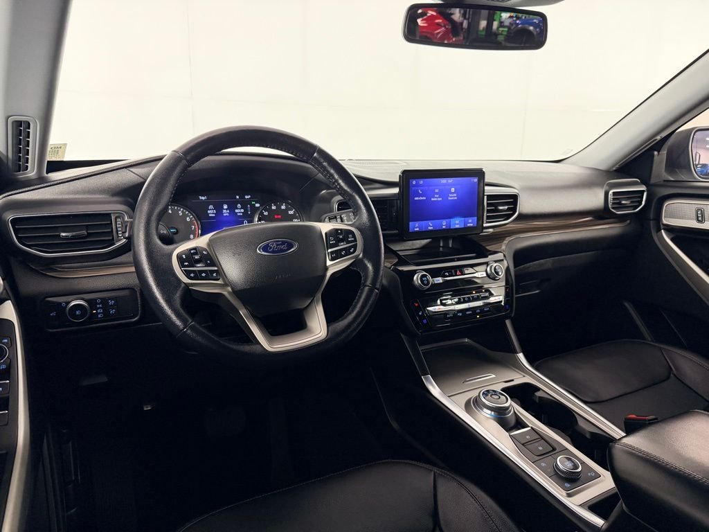 Certified Used 2022 Silver Ford Limited image 14