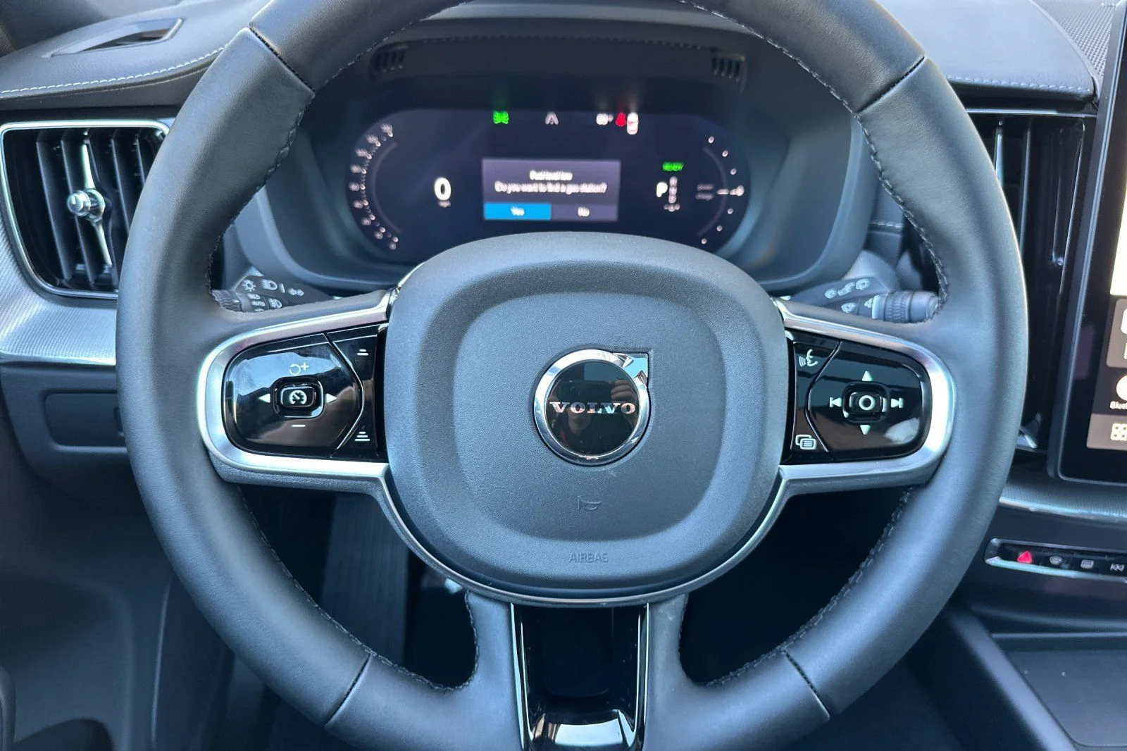 New 2026 Crystal White Volvo Ultra image 23