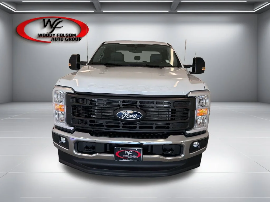 New 2027 White Ford XL image 2