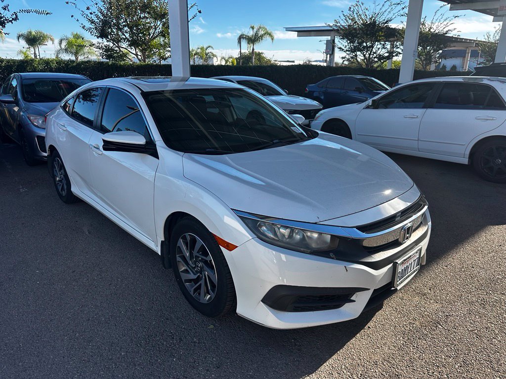 Used 2017 White Honda EX image 13