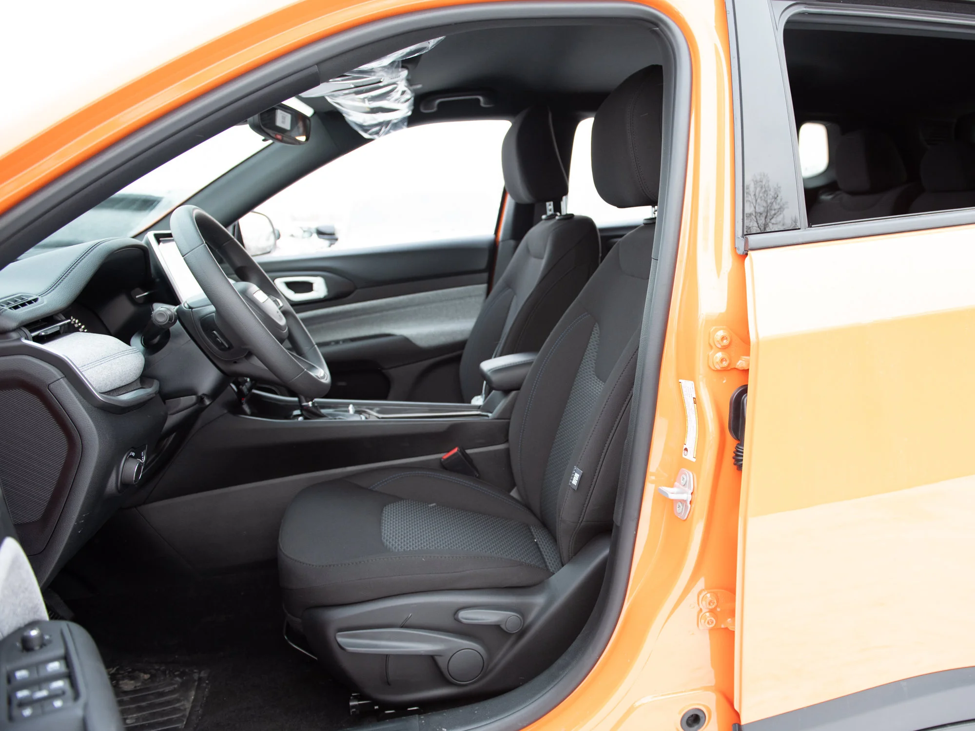 New 2026 joose Jeep Sport* image 17