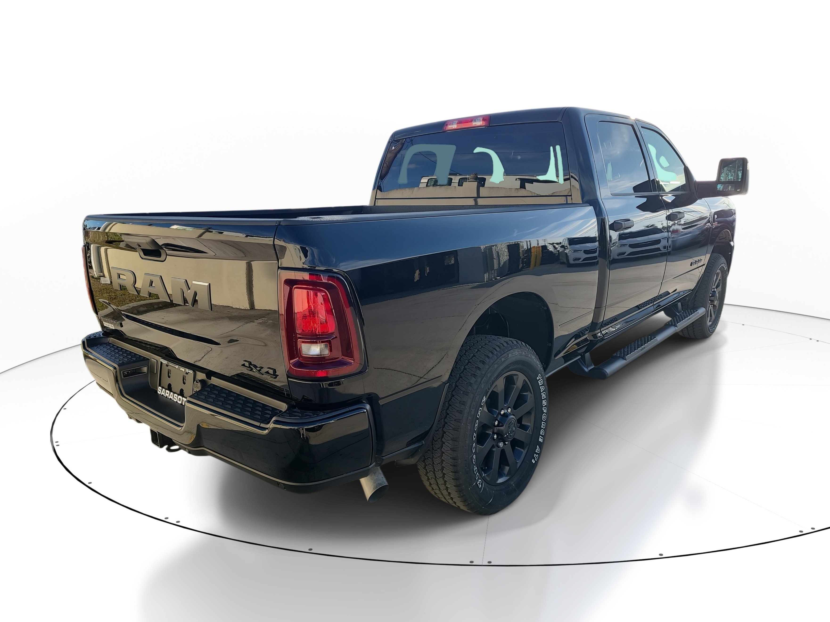 New 2026 Diamond Black Crystal Pearl-Coat Exterior Paint RAM Big Horn image 3