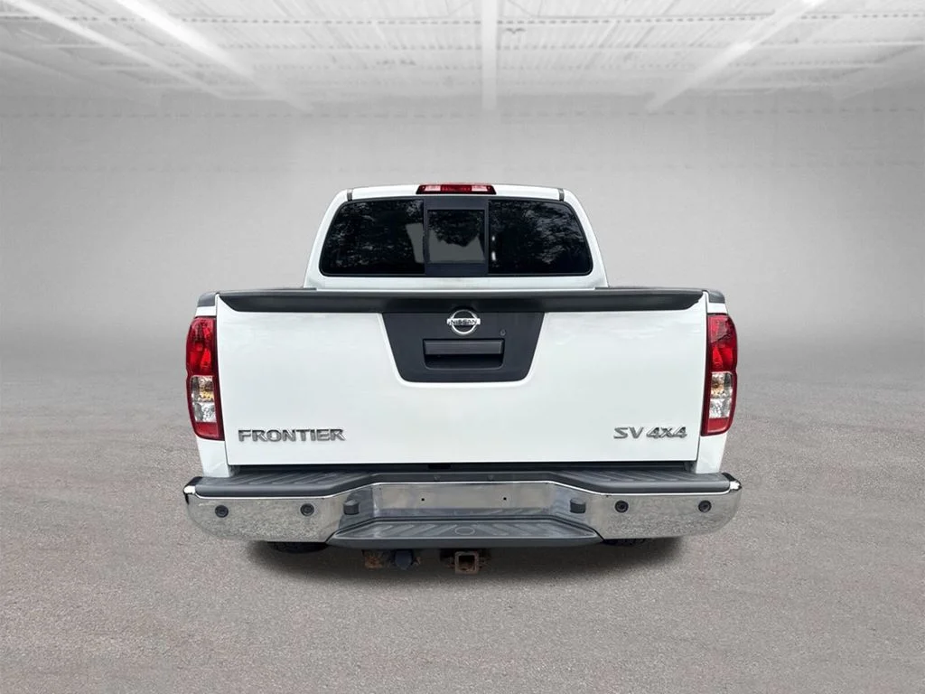 Used 2019 White Nissan SV image 7