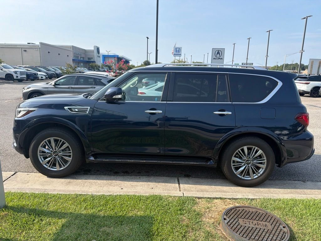 Used 2021 Blue INFINITI LUXE image 8