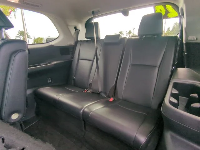 Certified Used 2024  Toyota Platinum image 16