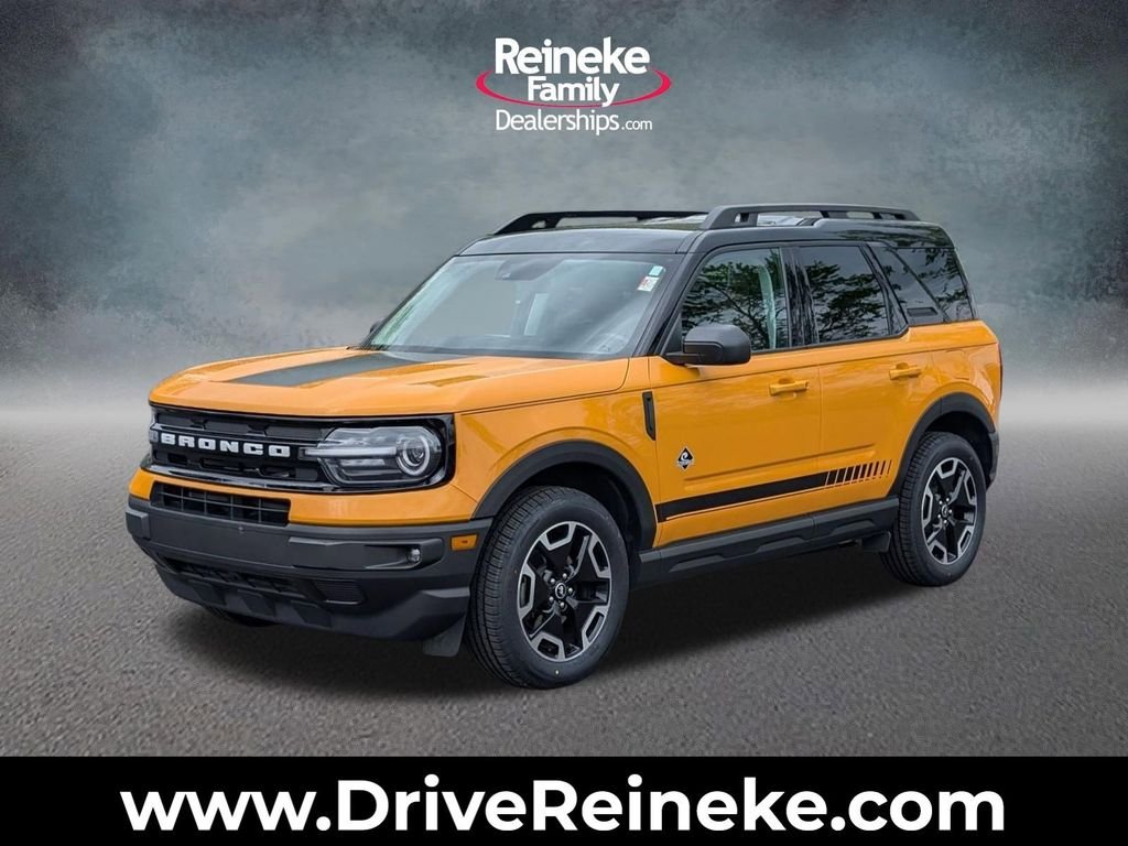 Used 2022 Orange Ford Outer Banks image 1