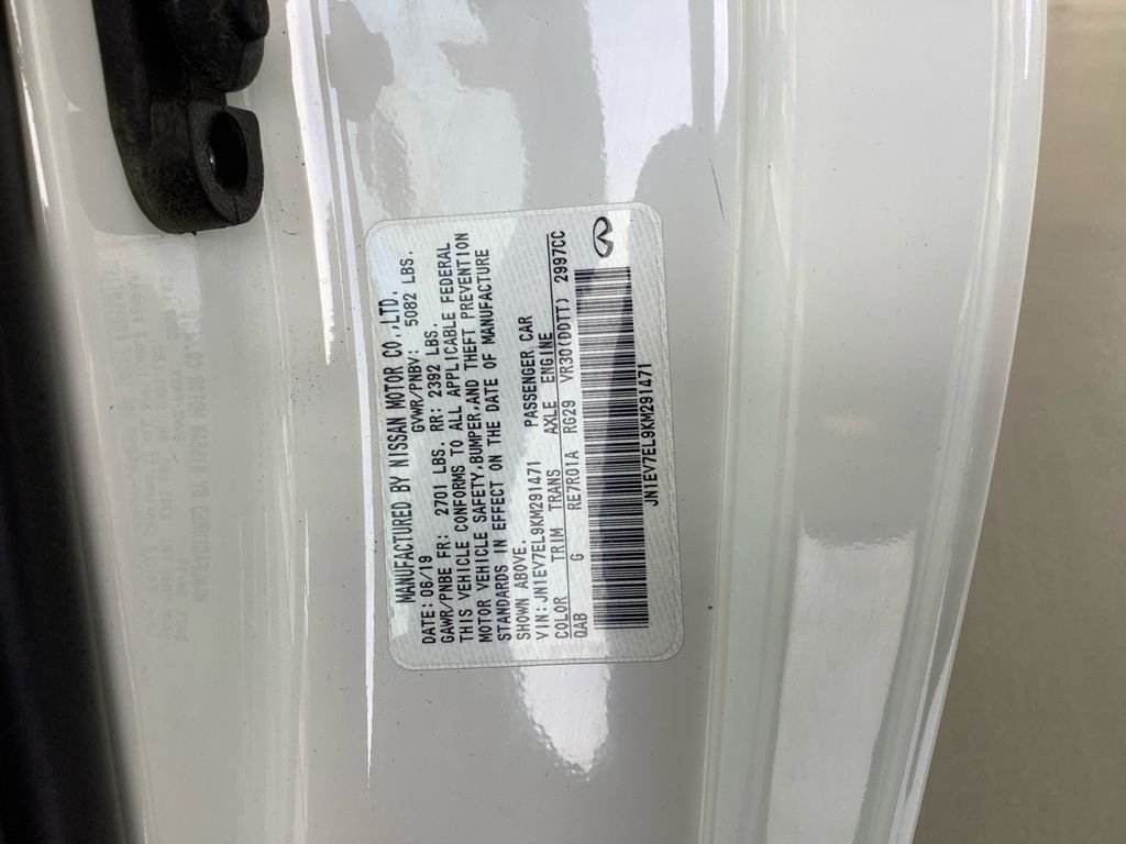 Used 2019 White INFINITI 3.0t LUXE image 20