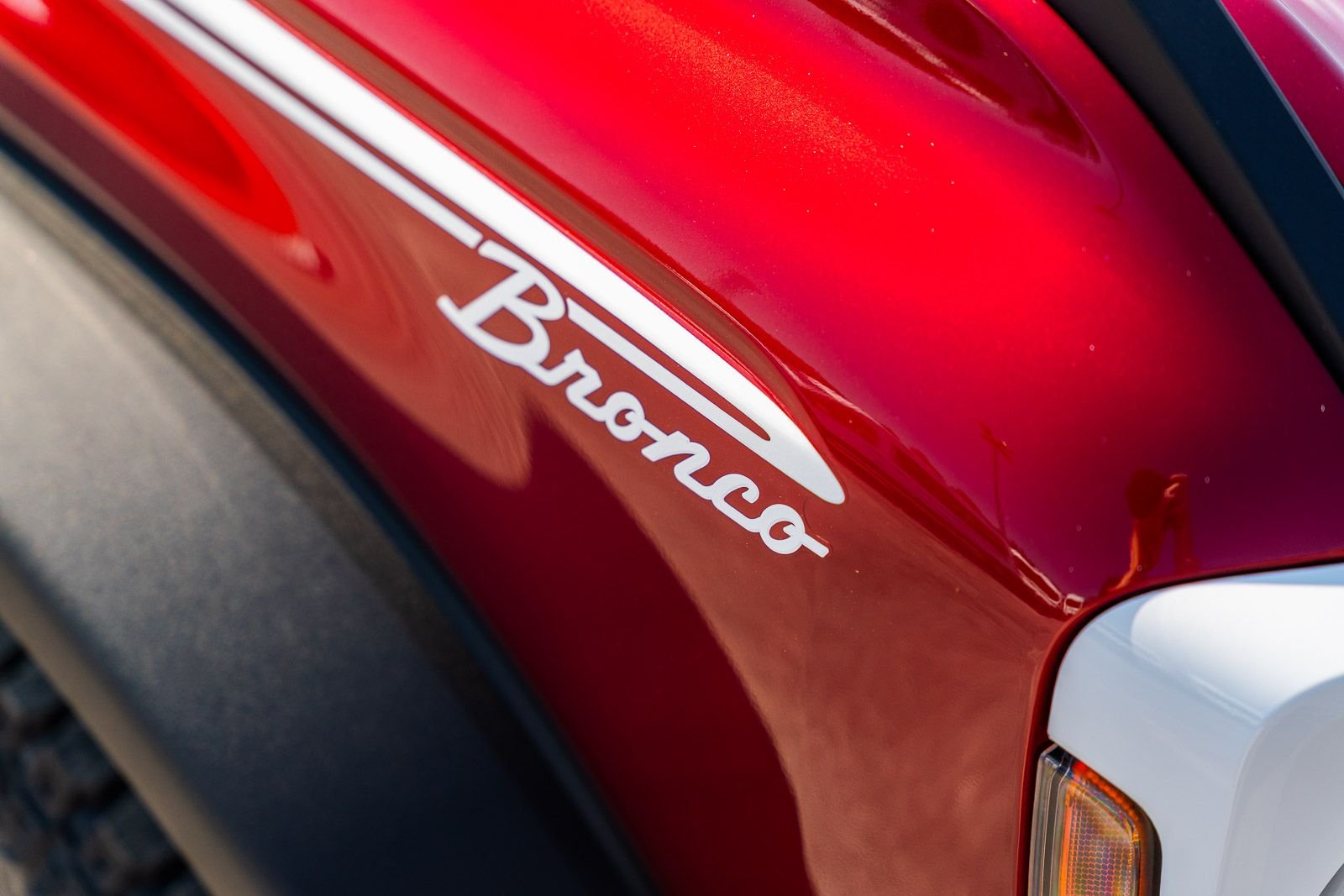 New 2026 Ruby Red Metallic Tinted Clearcoat Ford Heritage Edition image 13