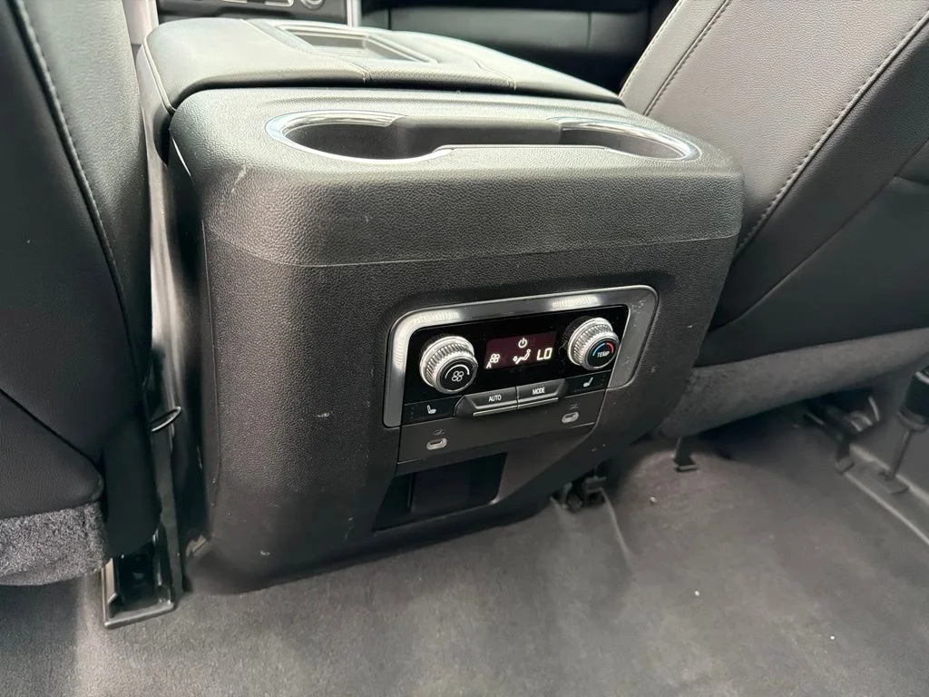 Used 2021 Black GMC SLT image 21