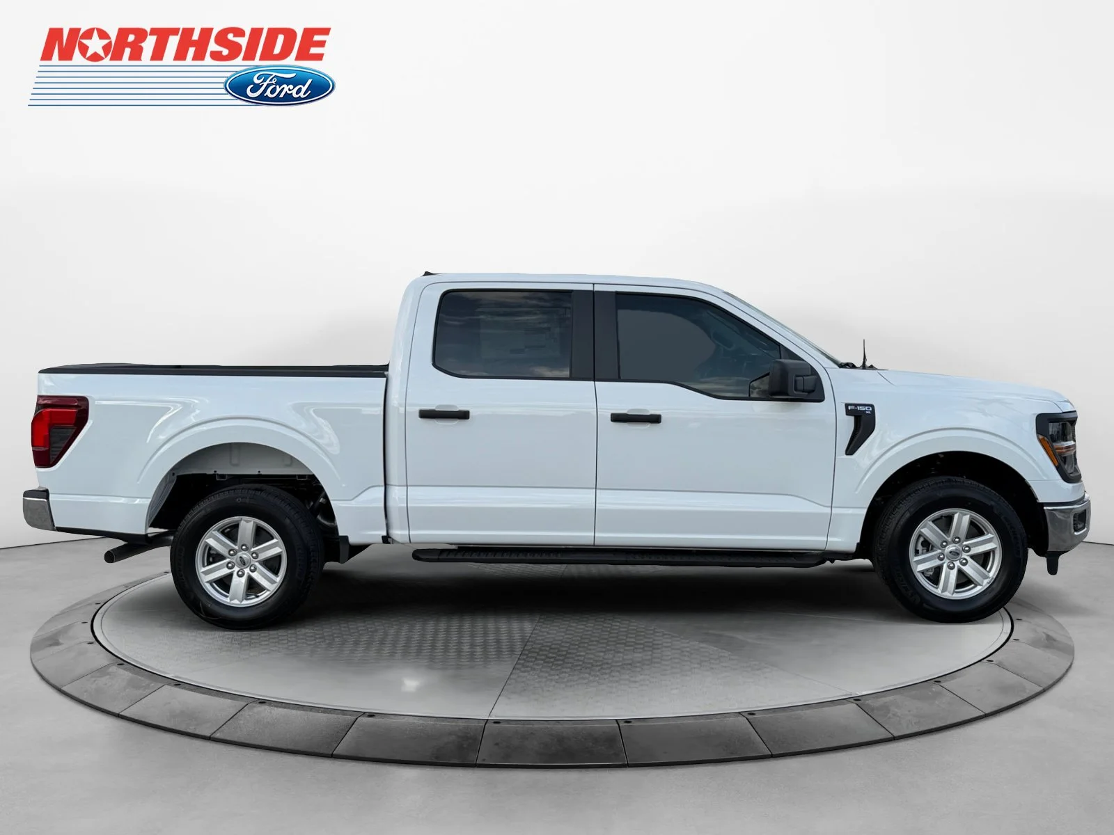 New 2026 Oxford White Ford XL image 8
