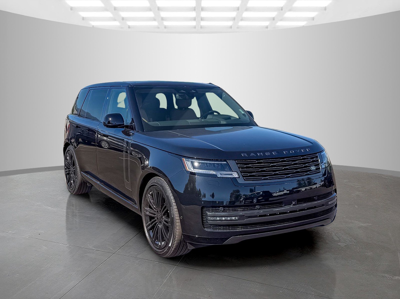 New 2026 Santorini Black Land Rover SE image 7