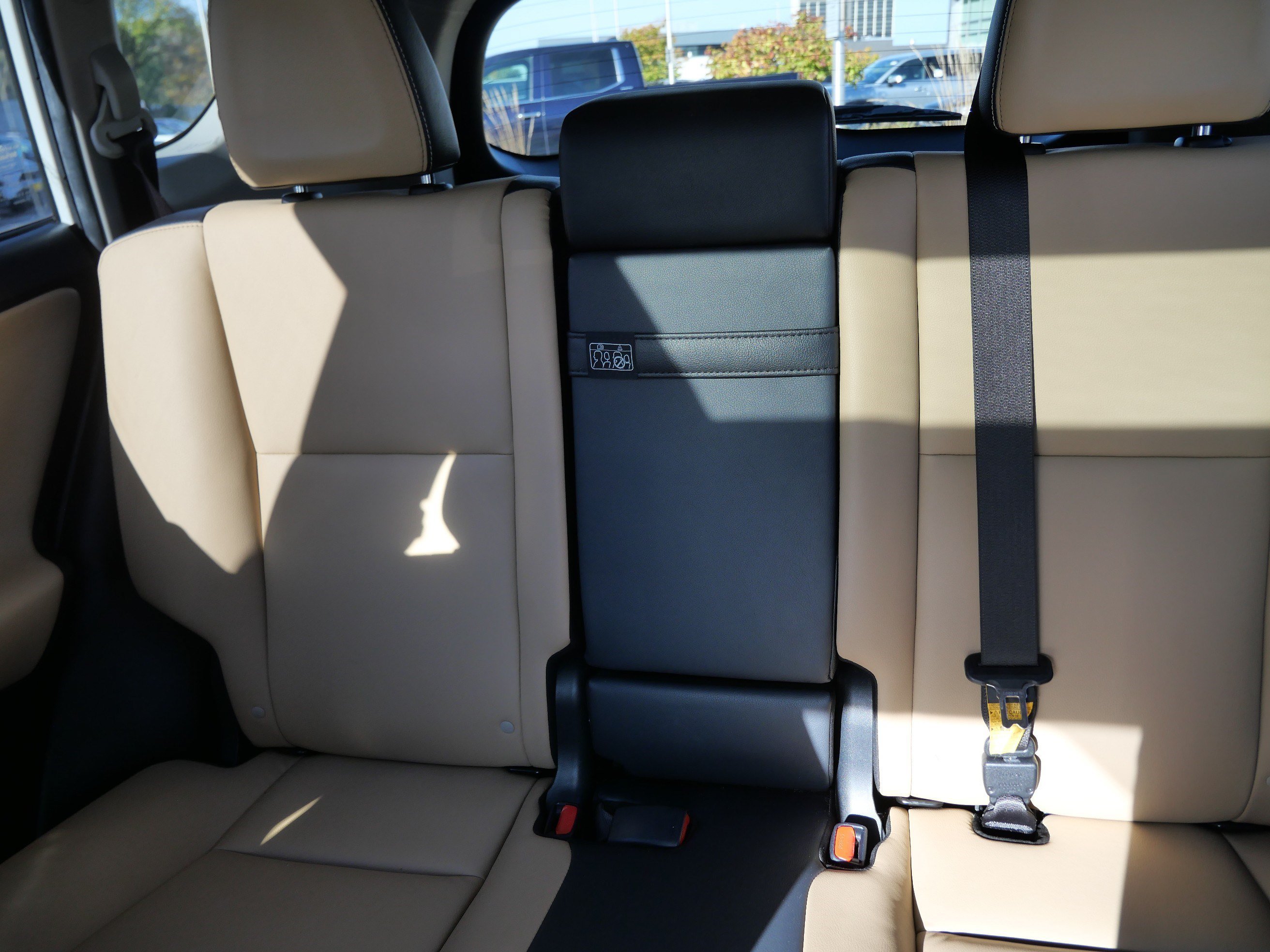 Certified Used 2018 Blizzard Pearl Toyota Hybrid Limited image 13