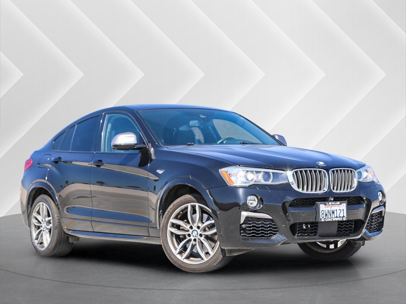 2018 BMW X4 M40i's photo
