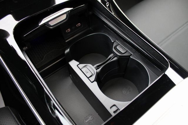 2025 Mercedes-Benz C-Class Sedan C 300 - Photo 66