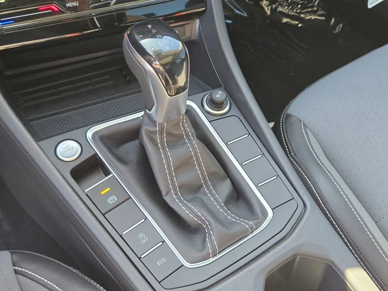 New 2026 Blue Volkswagen 1.5T SE image 15