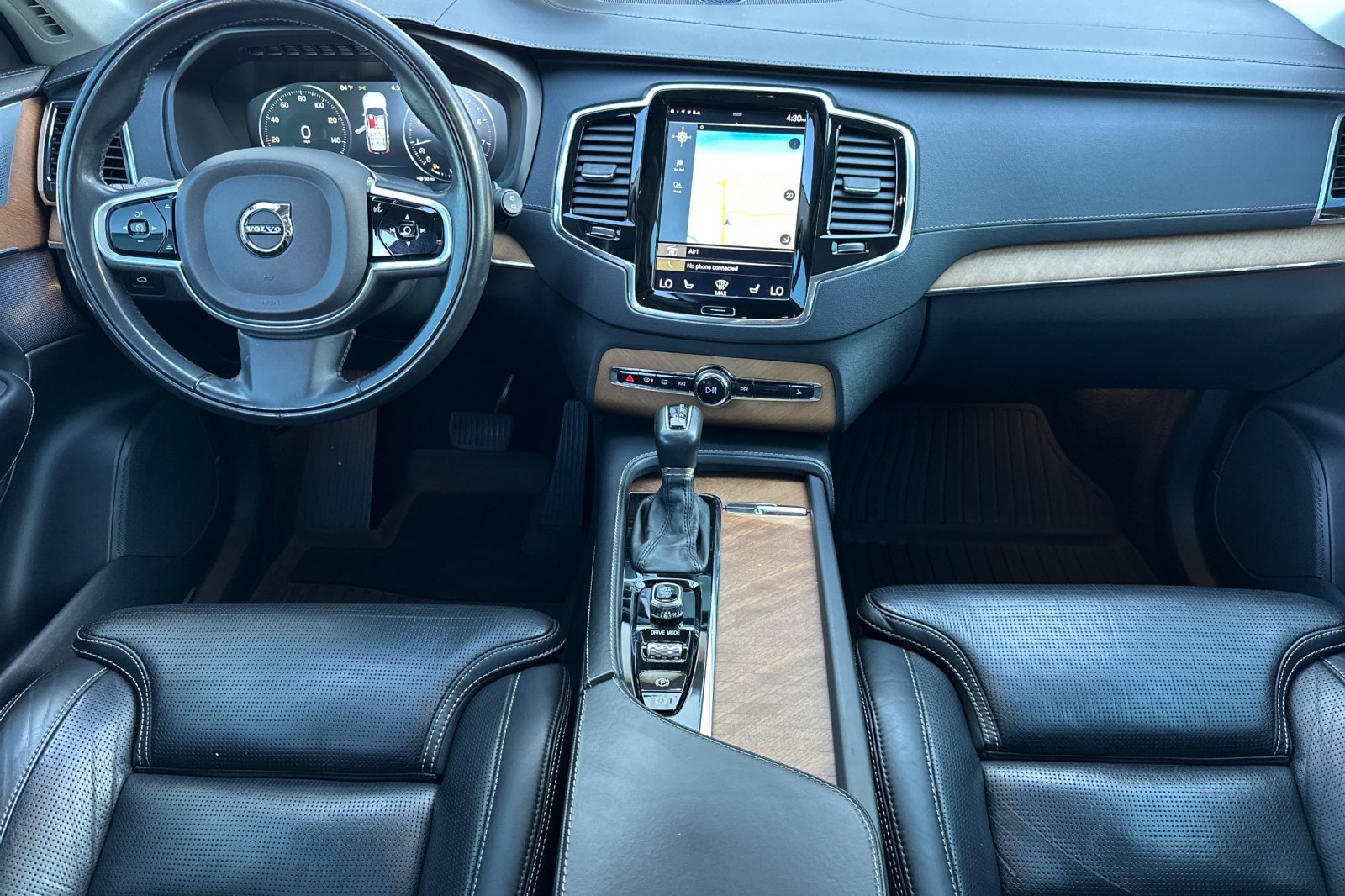 Used 2018 Black Volvo T6 Inscription image 14