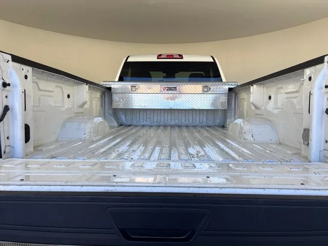 Used 2024 White GMC Pro image 34