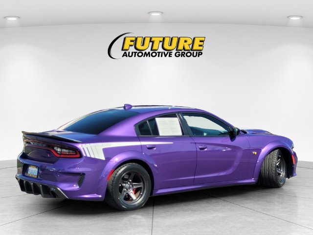 Used 2023 Purple Dodge R/T Scat Pack image 4