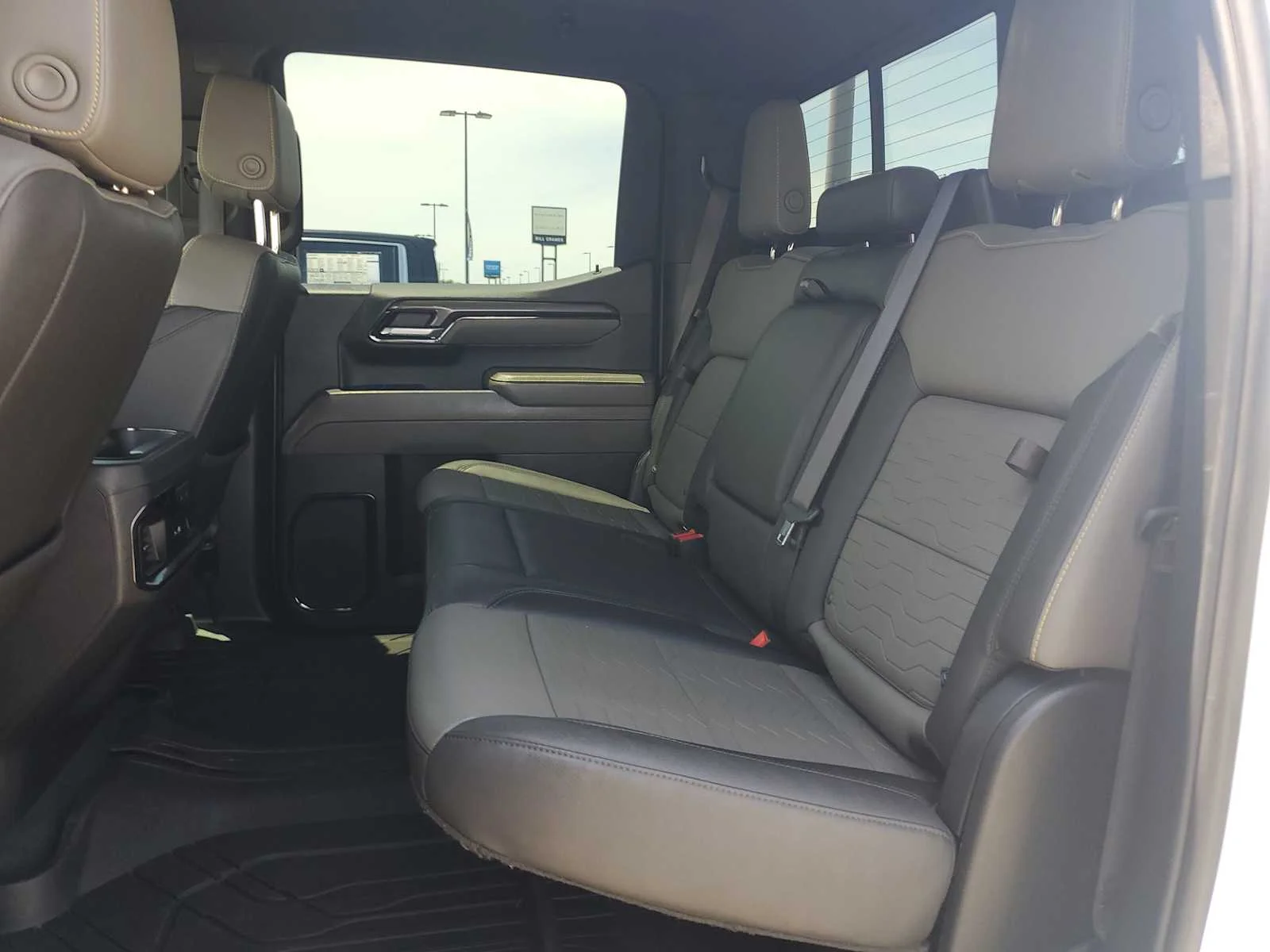 Used 2022 Summit White Chevrolet ZR2 image 14