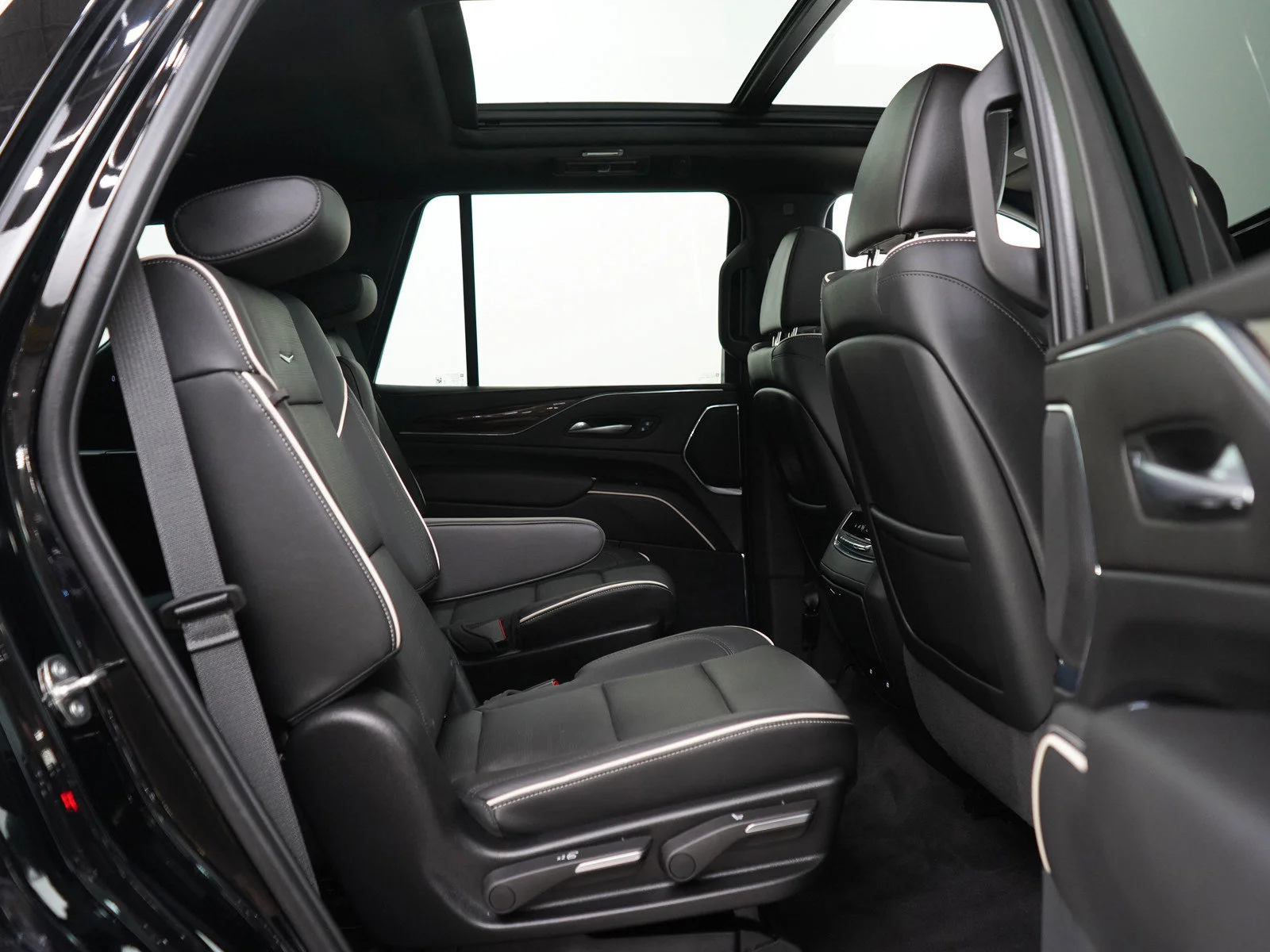 Used 2024 Black Raven Cadillac Premium Luxury image 12