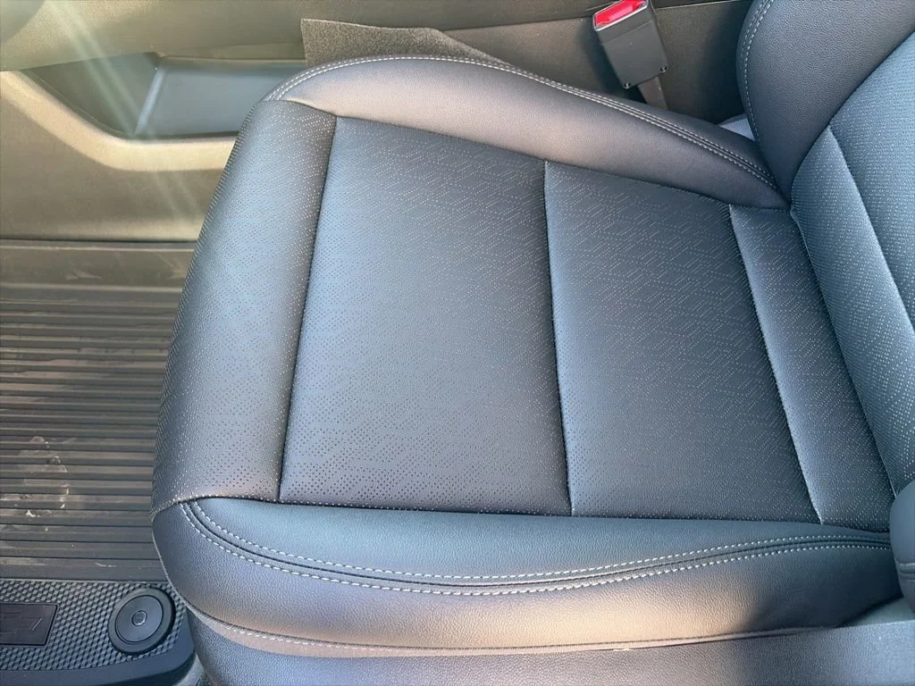 2026 Chevrolet Equinox LT - Photo 15