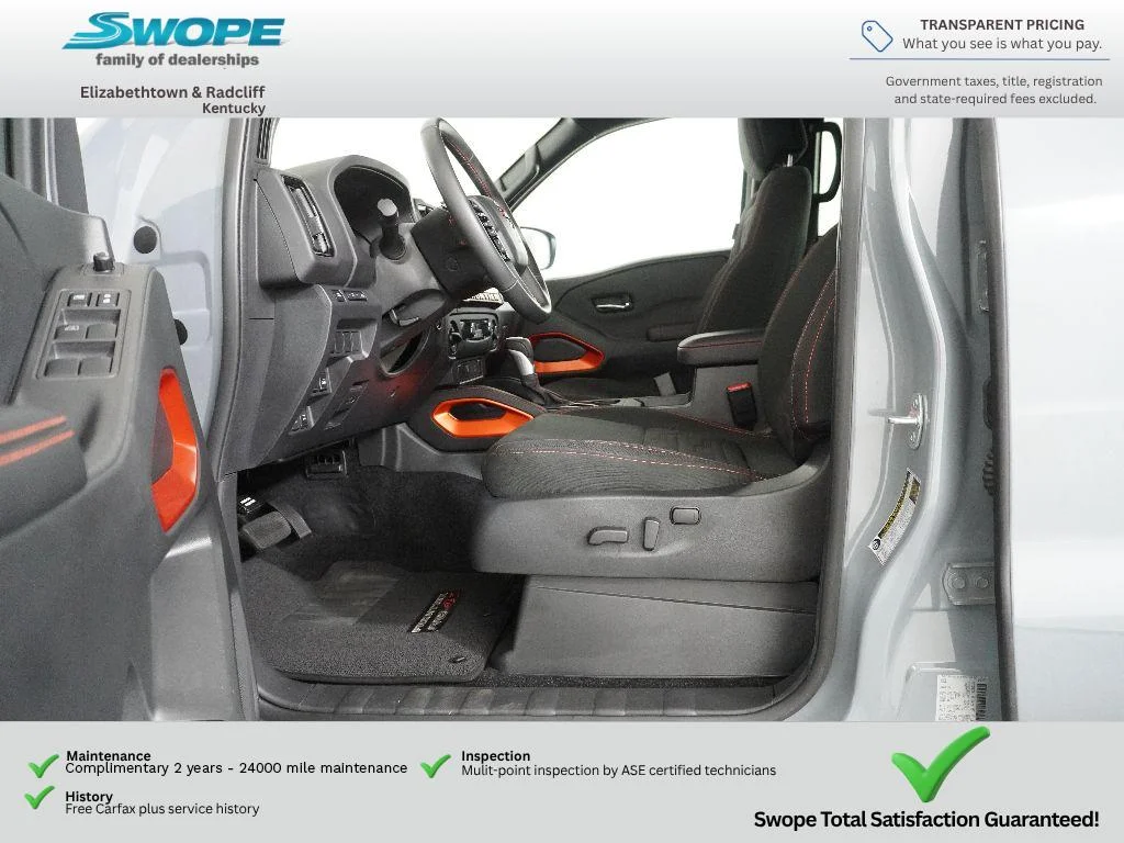 Used 2025 Boulder Gray Pearl Nissan PRO-4X image 13