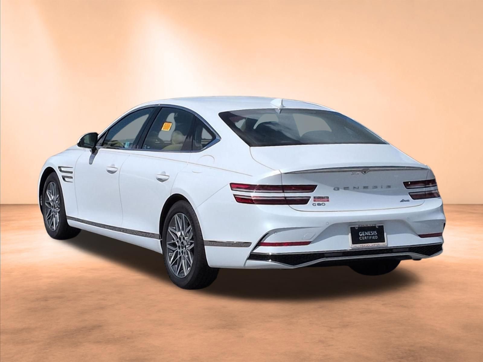 Certified Used 2025 Uyuni White Genesis 2.5T image 7