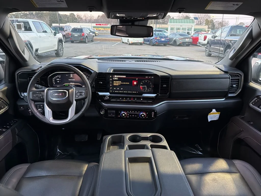 Used 2025 Black GMC SLT image 22