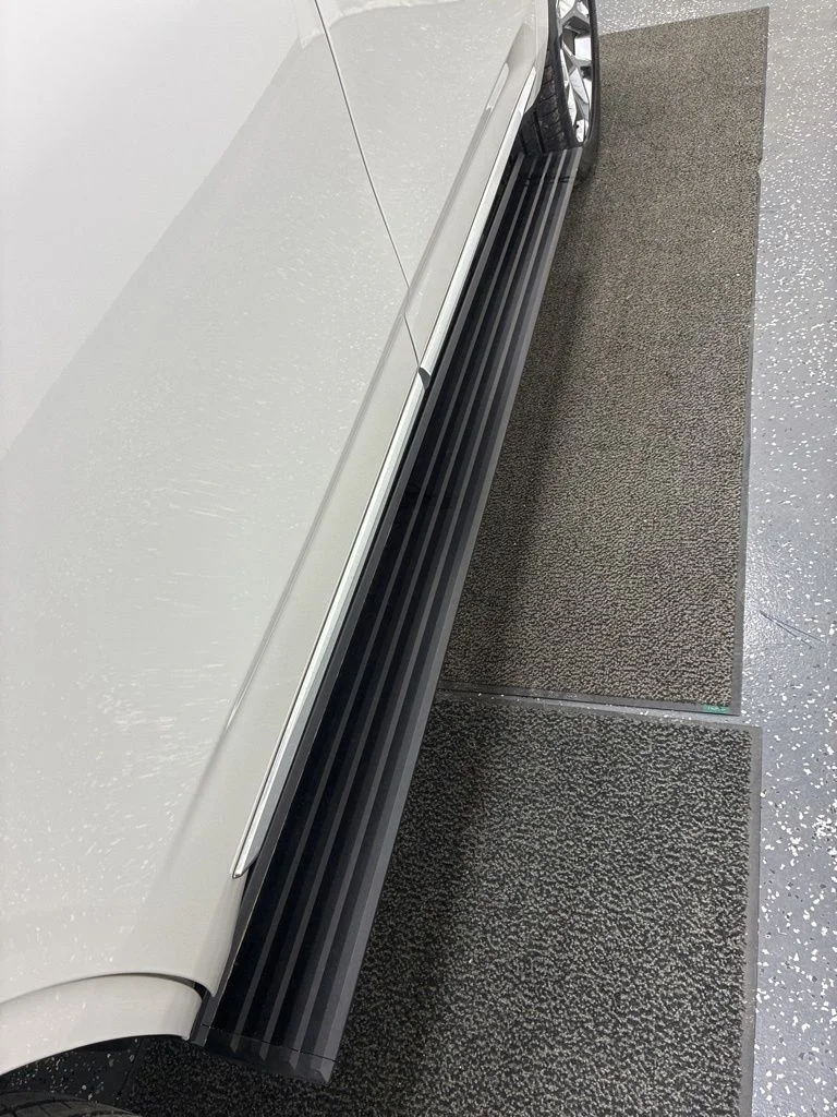 Used 2022 White GMC Denali image 28