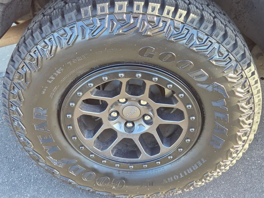 Used 2021 Gray Jeep Unlimited Rubicon image 10