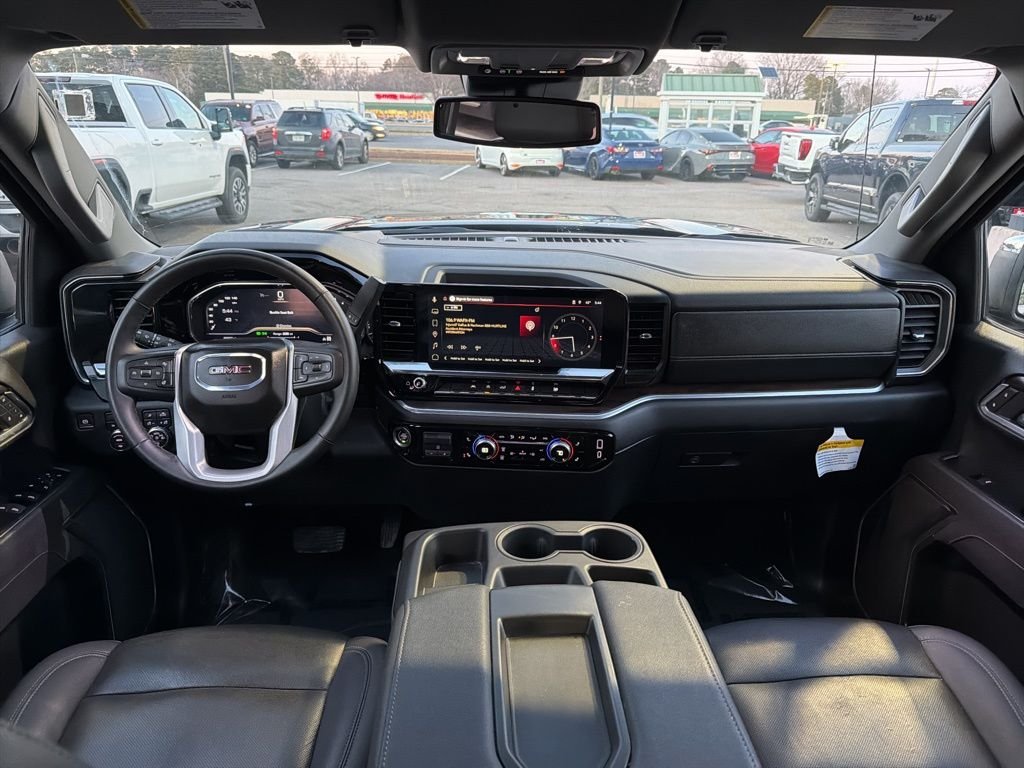 Used 2025 Black GMC SLT image 22