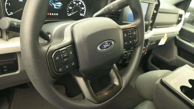 New 2026 Oxford White Ford F-350® XLT image 15