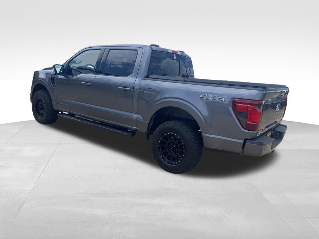 Used 2024 Gray Ford XLT image 26