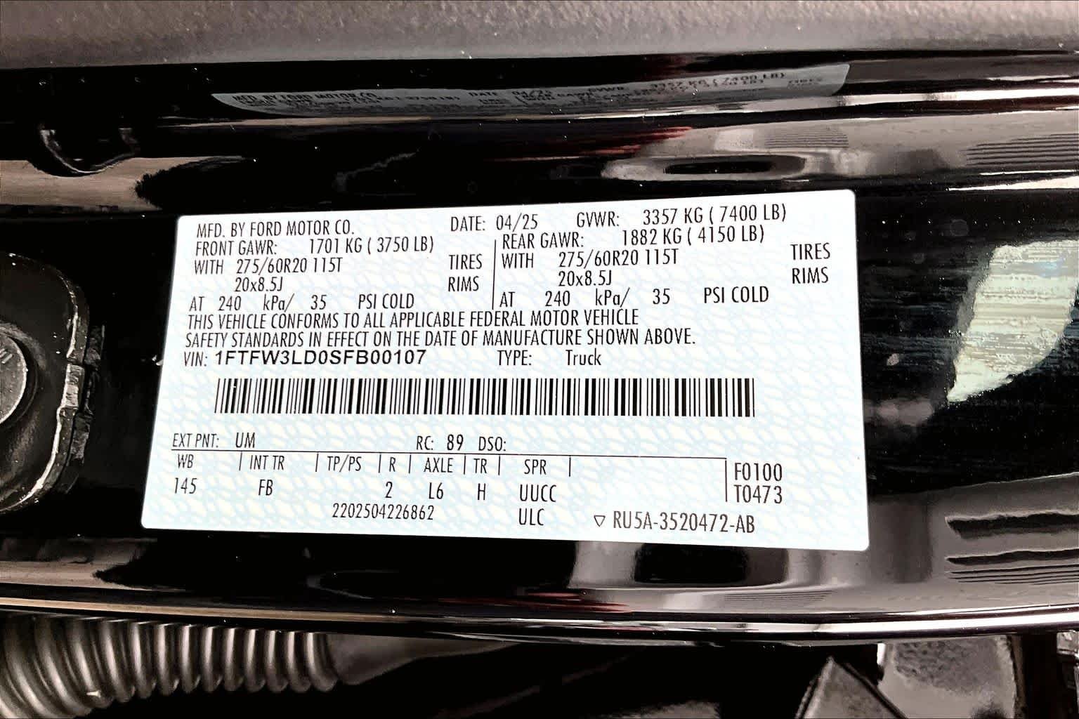 Used 2025 Agate Black Metallic Ford XLT image 34