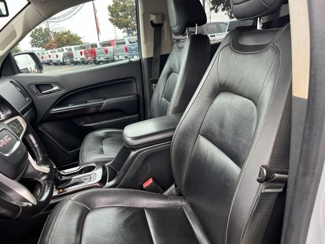 Used 2017 Silver GMC SLT image 8