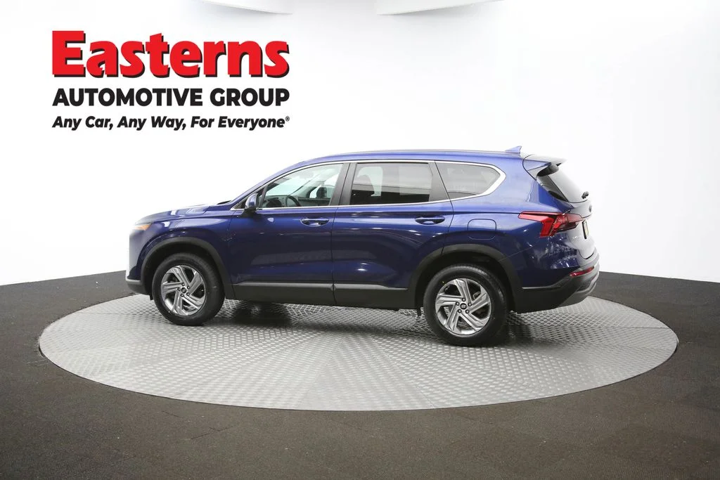 Used 2022 Blue Hyundai SE image 57