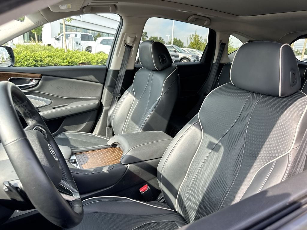 Used 2024  Acura Advance Package image 9